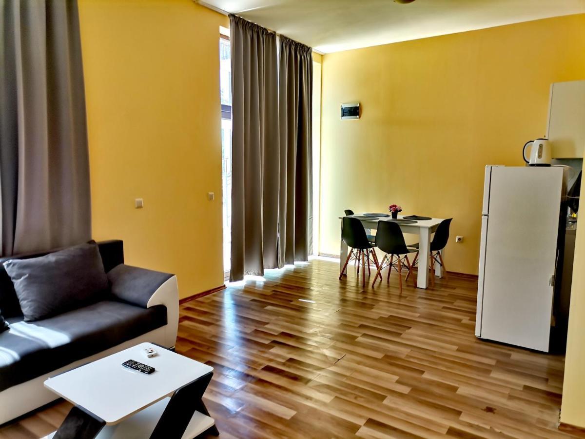 Pool Apartment Amadeus Lux サニービーチ エクステリア 写真